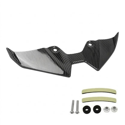 Alerón delantero para Kawasaki Z900 2025-2026 en acabado carbono con tornillería