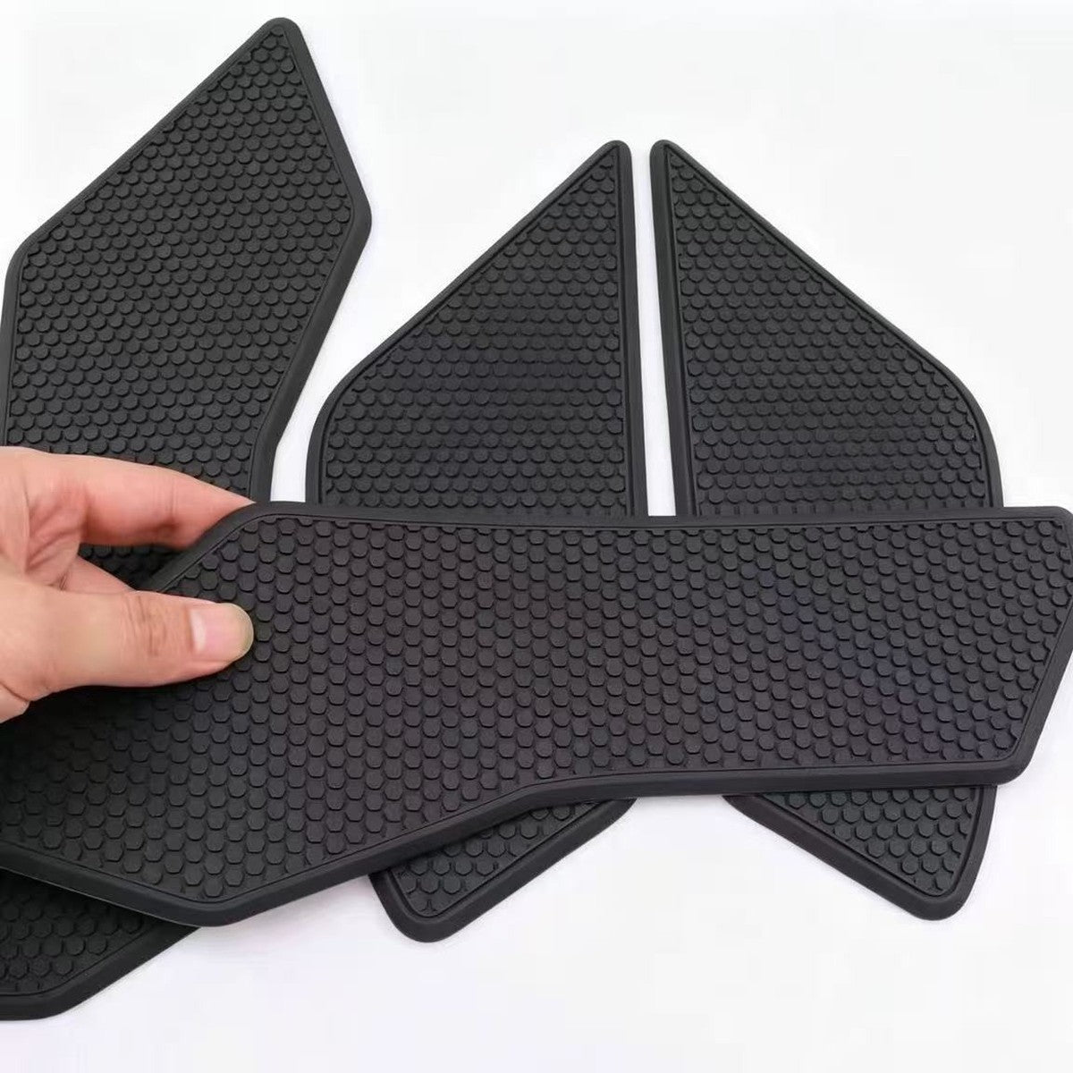 Grips de depósito de goma flexible con relieve antideslizante