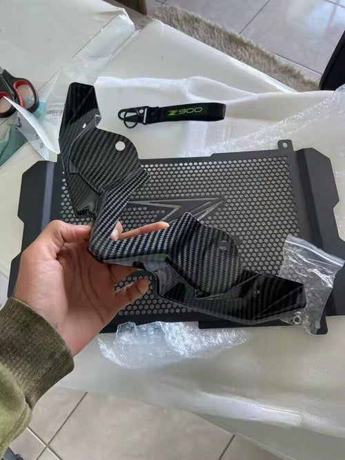 Kawasaki Z900 de un cliente con piezas de Z900 Build