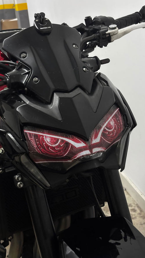 Kawasaki Z900 de un cliente con piezas de Z900 Build
